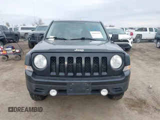 2013 Jeep Patriot Sport with VIN 1C4NJRBB5DD138928, listed as a IAAI auction lot 41642193 with 220,125 mi miles and . Bid and sale history available at carsss.com. Image 12.