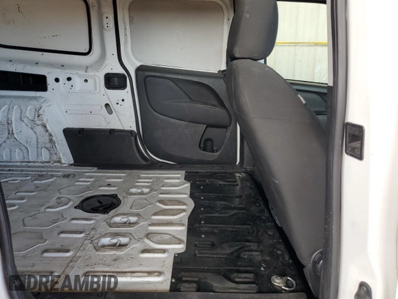 2018 Ram ProMaster City Cargo Tradesman with VIN ZFBERFAB5J6L36985, listed as a Copart auction lot 42417974 with 132,215 mi miles and . Bid and sale history available at DreamBid. Image 10.