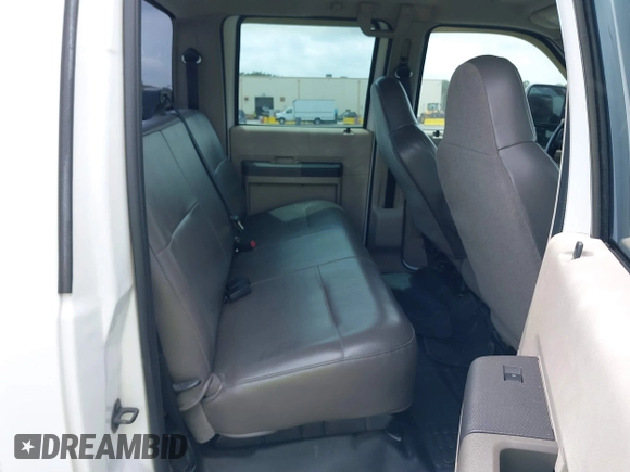 2010 Ford F-250 XL with VIN 1FTSW2A54AEB28310, listed as a IAAI auction lot 39184370 with 96,828 mi miles and . Bid and sale history available at DreamBid. Image 8.