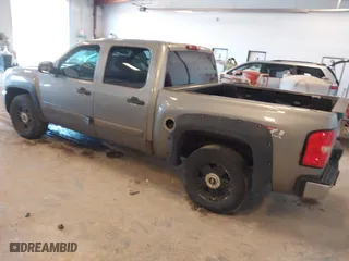 2007 Chevrolet Silverado 1500 LS with VIN 2GCEK13C571501993, listed as a IAAI auction lot 41984825 with 1 mi miles. Bid and sale history available at carsss.com. Image 3.