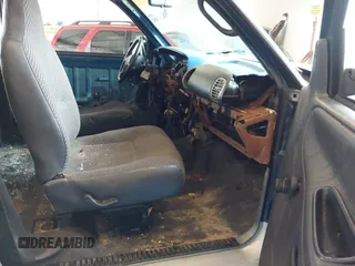 2001 Dodge 1500 with VIN 1B7HC16Y31S210305, listed as a IAAI auction lot 42423982 with Not provided miles and . Bid and sale history available at DreamBid. Image 5.