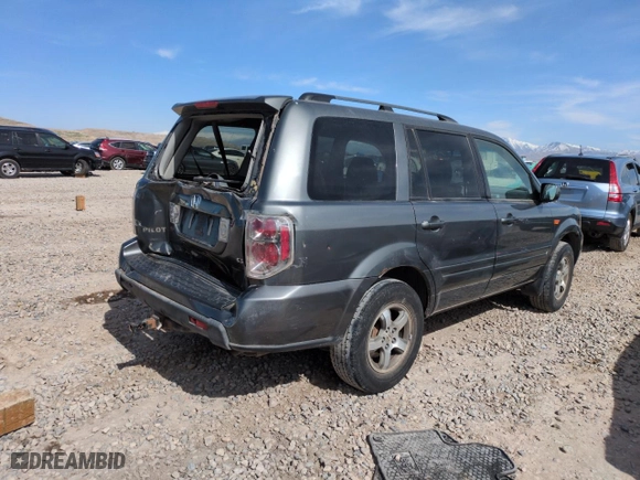 2008 Honda Pilot EX with VIN 5FNYF18428B032315, listed as a Copart auction lot 48557965 with 211,956 mi miles and Salvage Title. Bid and sale history available at carsss.com. Image 3.