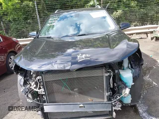2019 Chevrolet Equinox LT z VIN 2GNAXKEV0K6247052, wystawiony jako IAAI lot #42192710 z przebiegiem 76 813 mil mil oraz . Historia ofert i sprzedaży dostępna na DreamBid. Obrazek 12.