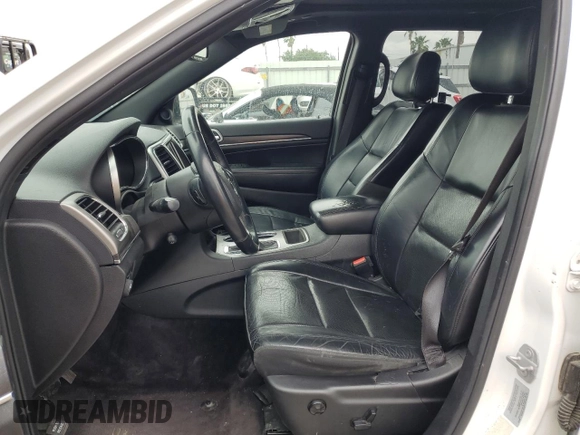 2018 Jeep Grand Cherokee Limited z VIN 1C4RJEBG5JC130674, wystawiony jako Copart lot #53908235 z przebiegiem 138 084 mil mil oraz Szkoda całkowita • Salvage title. Historia ofert i sprzedaży dostępna na DreamBid. Obrazek 7.
