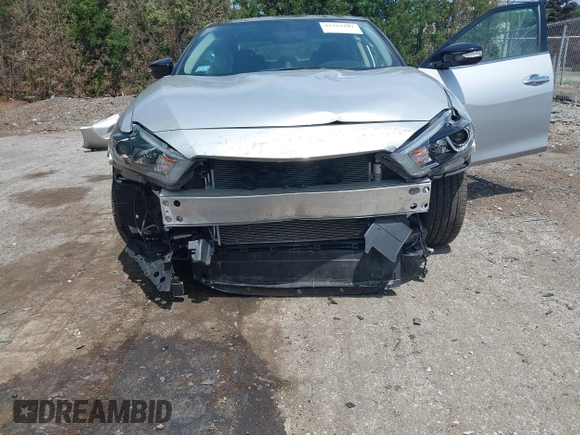 2018 Nissan Maxima SL with VIN 1N4AA6AP3JC391392, listed as a IAAI auction lot 42581182 with 31,195 mi miles and . Bid and sale history available at DreamBid. Image 6.