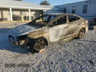 2020 Hyundai Elantra SEL with VIN 5NPD84LF5LH583349, listed as a Copart auction lot 41792995 with 0 mi miles and Salvage Title. Bid and sale history available at carsss.com. Image 1.