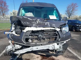 2019 Ford Transit с VIN 1FTYE2CMXKKB32625, выставлен на аукционе IAAI как лот 41952410 с пробегом 74 573 миль миль и . История ставок и продаж доступна на DreamBid. Изображение 6.