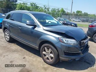 2015 Audi Q7 Premium Plus с VIN WA1LGAFEXFD026148, выставлен на аукционе IAAI как лот 42558640 с пробегом Не указан миль и . История ставок и продаж доступна на DreamBid. Изображение 1.