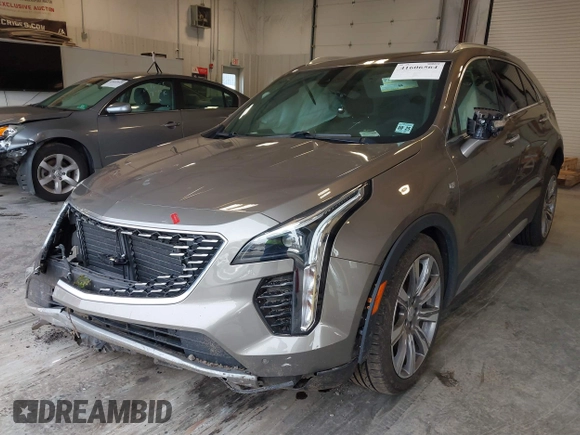 2020 Cadillac XT4 AWD Premium Luxury with VIN 1GYFZDR49LF015590, listed as a IAAI auction lot 41606564 with 47,795 mi miles and . Bid and sale history available at carsss.com. Image 17.