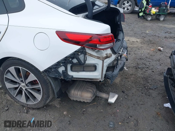 2016 Kia Optima SX Turbo с VIN 5XXGW4L20GG062931, выставлен на аукционе IAAI как лот 42430311 с пробегом 119 877 миль миль и . История ставок и продаж доступна на DreamBid. Изображение 6.