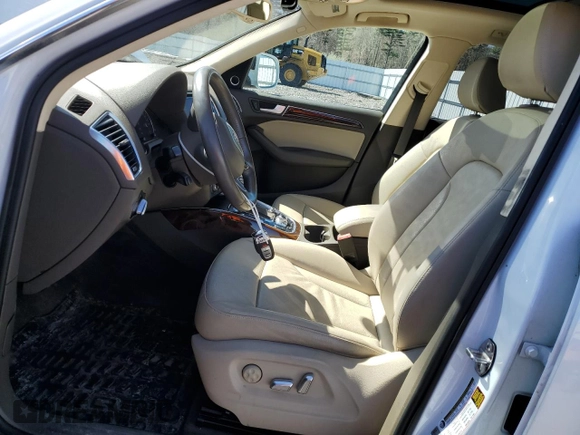 2015 Audi Q5 Premium Plus z VIN WA1LFAFP2FA055505, wystawiony jako Copart lot #55158245 z przebiegiem 114 693 mil mil oraz Szkody całkowita. Historia ofert i sprzedaży dostępna na DreamBid. Obrazek 7.