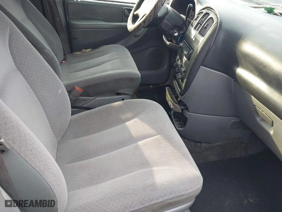 2006 Dodge Grand Caravan with VIN 1D4GP24R86B625325, listed as a IAAI auction lot 41571216 with 234,986 mi miles. Bid and sale history available at carsss.com. Image 5.