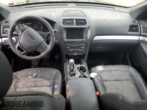 2017 Ford Explorer XLT z VIN 1FM5K8D88HGC64483, wystawiony jako Copart lot #54851925 z przebiegiem Nie podano mil oraz Szkoda całkowita • Salvage title. Historia ofert i sprzedaży dostępna na DreamBid. Obrazek 8.