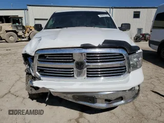 2017 Ram 1500 Big Horn z VIN 1C6RR7TT8HS822368, wystawiony jako Copart lot #45978735 z przebiegiem 94 482 mil mil oraz Szkoda całkowita • Salvage title. Historia ofert i sprzedaży dostępna na DreamBid. Obrazek 5.