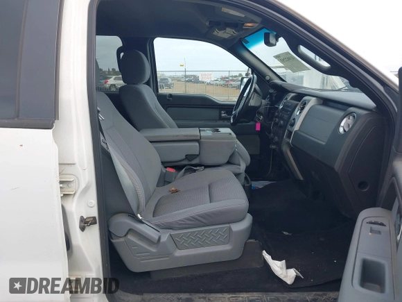 2012 Ford F-150 XL with VIN 1FTFW1CT2CFA43454, listed as a IAAI auction lot 41902293 with 236,605 mi miles. Bid and sale history available at carsss.com. Image 5.