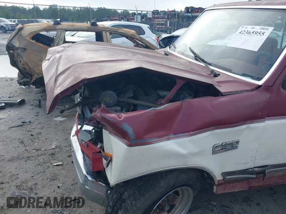 1990 Ford F-150 S с VIN 1FTDF15Y7LNA48686, выставлен на аукционе IAAI как лот 42365955 с пробегом 20 540 миль миль и . История ставок и продаж доступна на DreamBid. Изображение 6.