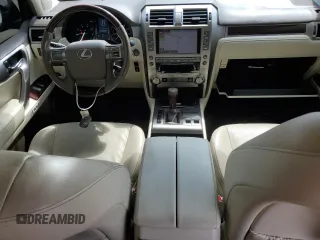 2017 Lexus GX 460 z VIN JTJBM7FX6H5153147, wystawiony jako Copart lot #52006515 z przebiegiem 132 422 mil mil oraz Szkoda całkowita • Salvage title. Historia ofert i sprzedaży dostępna na DreamBid. Obrazek 8.