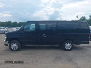 2013 Ford Econoline Passenger XL z VIN 1FBSS3BL1DDA07828, wystawiony jako IAAI lot #42561534 z przebiegiem 258 725 mil mil oraz . Historia ofert i sprzedaży dostępna na DreamBid. Obrazek 17.