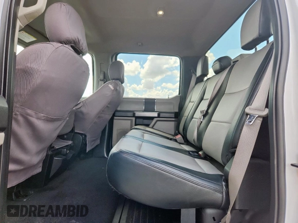 2018 Ford F-250 XL z VIN 1FT7W2B64JEC61730, wystawiony jako Copart lot #61922135 z przebiegiem 176 035 mil mil oraz Szkoda całkowita • Salvage title. Historia ofert i sprzedaży dostępna na DreamBid. Obrazek 10.
