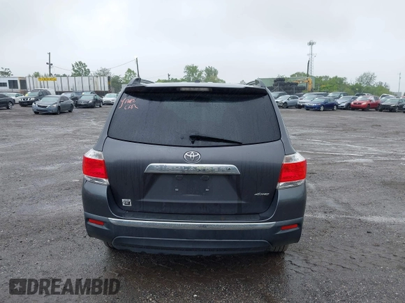 2012 Toyota Highlander Limited с VIN 5TDDK3EH6CS107339, выставлен на аукционе IAAI как лот 42219363 с пробегом 150 959 миль миль и . История ставок и продаж доступна на DreamBid. Изображение 16.