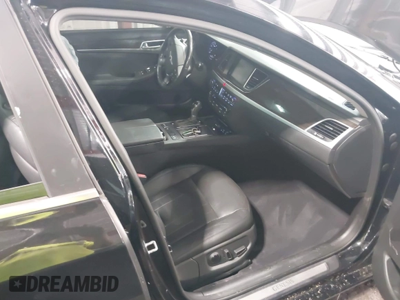 2016 Hyundai Genesis 3.8L z VIN KMHGN4JE7GU115310, wystawiony jako IAAI lot #42196683 z przebiegiem 72 814 mil mil oraz . Historia ofert i sprzedaży dostępna na DreamBid. Obrazek 5.
