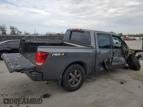 2015 Nissan Titan SV with VIN 1N6BA0ECXFN503651, listed as a Copart auction lot 88101695 with 120,649 mi miles and Salvage title. Bid and sale history available at DreamBid. Image 3.