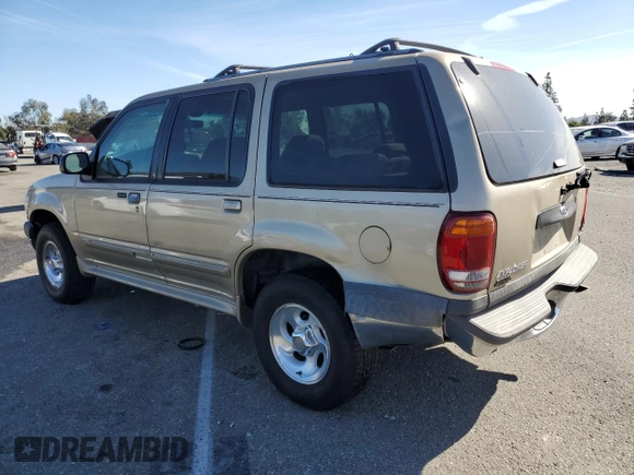 2001 Ford Explorer XLT with VIN 1FMZU63E01ZA13443, listed as a Copart auction lot 42386555 with 226,584 mi miles and Salvage title. Bid and sale history available at DreamBid. Image 2.