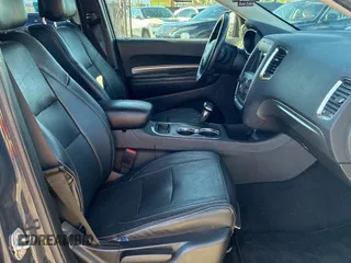 2018 Dodge Durango SXT with VIN 1C4RDJAG0JC111239, listed as a Copart auction lot 56432955 with 146,497 mi miles and Clean Title. Bid and sale history available at DreamBid. Image 5.