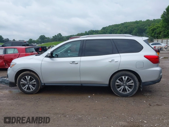 2017 Nissan Pathfinder SV with VIN 5N1DR2MN3HC620095, listed as a IAAI auction lot 42376013 with 106,218 mi miles and . Bid and sale history available at DreamBid. Image 14.