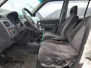 1999 Honda CR-V LX with VIN JHLRD1742XC049481, listed as a Copart auction lot 82171204 with 323,755 mi miles and Salvage Title. Bid and sale history available at carsss.com. Image 7.