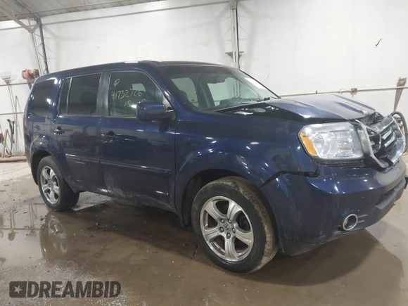 2015 Honda Pilot EX-L with VIN 5FNYF4H50FB040162, listed as a IAAI auction lot 41732726 with 149,003 mi miles and . Bid and sale history available at carsss.com. Image 1.