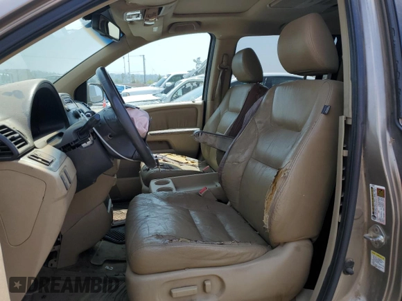 2010 Honda Odyssey EX-L с VIN 5FNRL3H75AB037405, выставлен на аукционе Copart как лот 54215905 с пробегом 163 643 миль миль и Списание • Salvage title. История ставок и продаж доступна на DreamBid. Изображение 7.