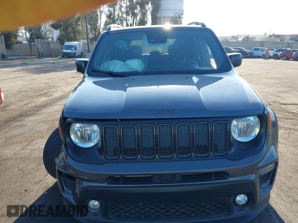 2021 Jeep Renegade Latitude z VIN ZACNJDBB2MPM79995, wystawiony jako IAAI lot #42009880 z przebiegiem 62 038 mil mil oraz . Historia ofert i sprzedaży dostępna na DreamBid. Obrazek 12.