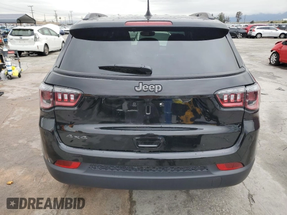 2025 Jeep Compass Latitude с VIN 3C4NJDBN5ST505542, выставлен на аукционе Copart как лот 48170865 с пробегом 1 000 миль миль и Списание • Salvage title. История ставок и продаж доступна на DreamBid. Изображение 6.
