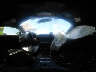 2023 Toyota 86 z VIN JF1ZNBC13P8762393, wystawiony jako IAAI lot #42202061 z przebiegiem 9 870 mil mil oraz . Historia ofert i sprzedaży dostępna na DreamBid. Obrazek 19.