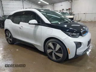 2015 BMW i3 with VIN WBY1Z4C53FV277969, listed as a IAAI auction lot 42506559 with 72,070 mi miles and . Bid and sale history available at DreamBid. Image 1.