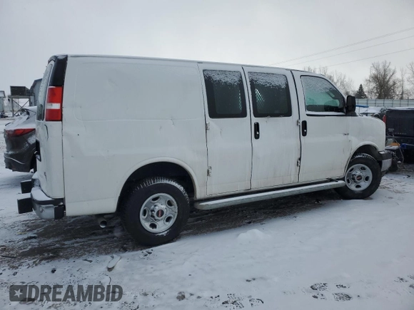 2021 GMC Savana Cargo z VIN 1GTW7AF78M1262297, wystawiony jako Copart lot #41510995 z przebiegiem Nie podano mil oraz Szkoda całkowita • Salvage title. Historia ofert i sprzedaży dostępna na DreamBid. Obrazek 3.