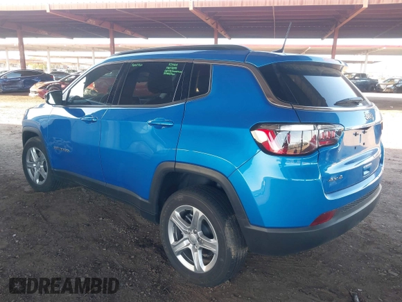 2023 Jeep Compass Latitude with VIN 3C4NJDBNXPT554436, listed as a IAAI auction lot 41822817 with 22,073 mi miles and . Bid and sale history available at DreamBid. Image 3.