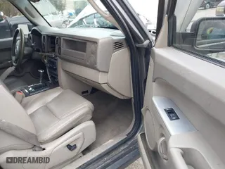 2006 Jeep Commander with VIN 1J8HG48N06C129698, listed as a IAAI auction lot 41777105 with 223,816 mi miles. Bid and sale history available at carsss.com. Image 5.