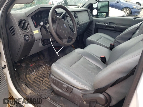 2015 Ford F-250 XLT with VIN 1FTBF2B63FEC37940, listed as a Copart auction lot 49921915 with 87,870 mi miles and Clean title. Bid and sale history available at DreamBid. Image 8.