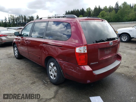 2010 Kia Sedona LX with VIN KNDMG4C32A6346589, listed as a Copart auction lot 53001474 with 139,923 mi miles and Salvage Title. Bid and sale history available at carsss.com. Image 2.
