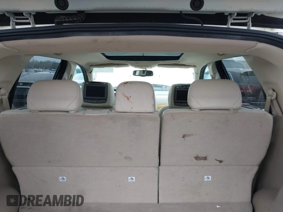 2007 Lincoln MKX with VIN 2LMDU68C57BJ17122, listed as a IAAI auction lot 41706762 with 170,982 mi miles. Bid and sale history available at carsss.com. Image 12.