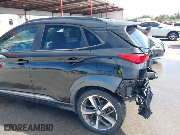2018 Hyundai Kona Limited with VIN KM8K33A58JU078785, listed as a IAAI auction lot 41808445 with 58,738 mi miles. Bid and sale history available at carsss.com. Image 17.