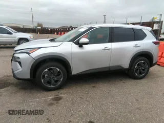 2025 Nissan Rogue SV with VIN 5N1BT3BA5SC804363, listed as a IAAI auction lot 42130775 with 6,078 mi miles. Bid and sale history available at carsss.com. Image 14.