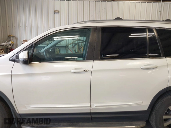 2019 Honda Pilot EX-L with VIN 5FNYF6H54KB043295, listed as a IAAI auction lot 42298547 with 235,343 mi miles and . Bid and sale history available at DreamBid. Image 15.