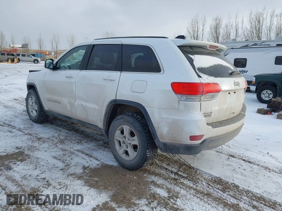 2015 Jeep Grand Cherokee Laredo with VIN 1C4RJFAG9FC234146, listed as a IAAI auction lot 41507621 with 171,112 mi miles. Bid and sale history available at carsss.com. Image 3.