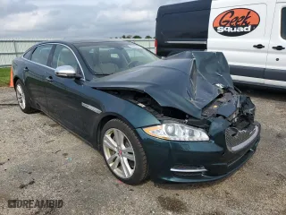 2014 Jaguar XJ with VIN SAJWJ2GD4E8V70170, listed as a Copart auction lot 69662054 with 121,188 mi miles and Non Repairable. Bid and sale history available at carsss.com. Image 4.