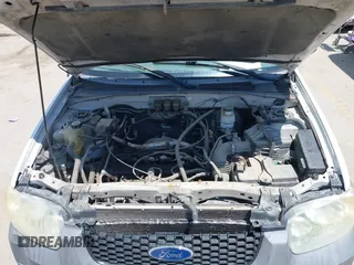 2007 Ford Escape XLS с VIN 1FMYU02Z57KB58377, выставлен на аукционе IAAI как лот 42715229 с пробегом 215 926 миль миль и . История ставок и продаж доступна на DreamBid. Изображение 10.