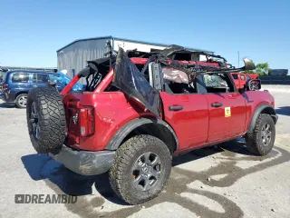 2021 Ford Bronco with VIN 1FMDE5BH1MLB00420, listed as a Copart auction lot 61452524 with 32,260 mi miles and Salvage Title. Bid and sale history available at DreamBid. Image 3.