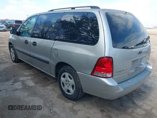 2005 Ford Freestar SE z VIN 2FMZA51685BA03136, wystawiony jako IAAI lot #41677029 z przebiegiem 220 511 mil mil oraz . Historia ofert i sprzedaży dostępna na DreamBid. Obrazek 3.